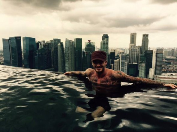 David Beckham şi Eugenie Bouchard, în aceeaşi piscină la Singapore