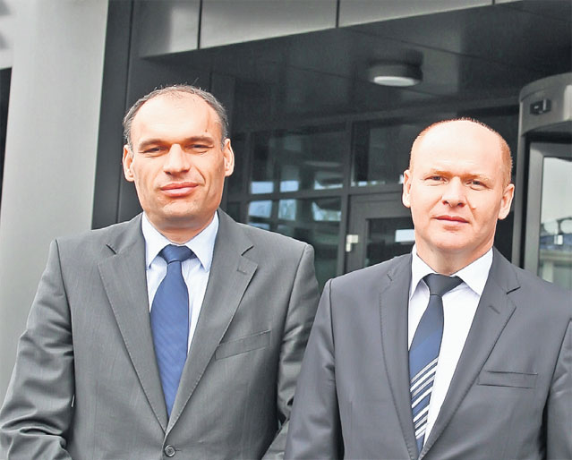 Ion Țiriac revine pe primul loc