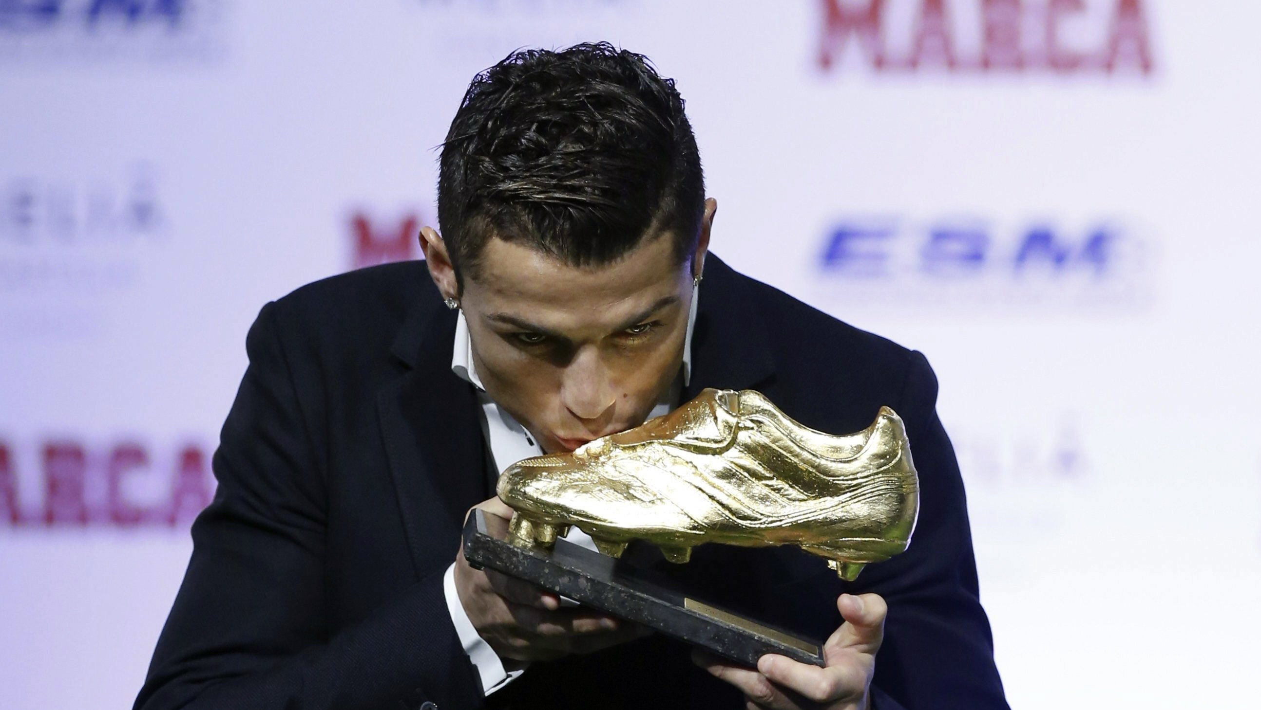 Golden Boot award 2014