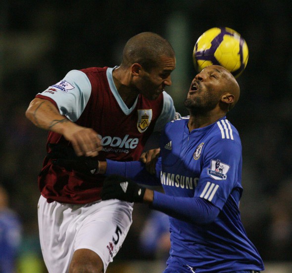 ACCIDENT / Un fotbalist englez se zbate între viață și moarte! A fost lovit de un camion