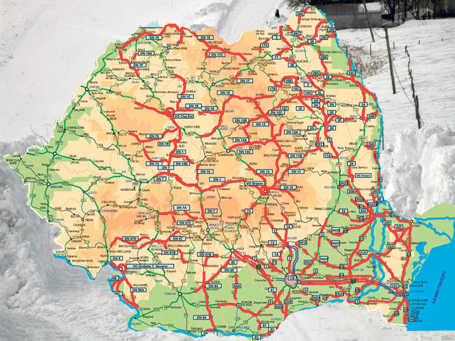 Cinci centimetri de zăpadă aruncă România în haos