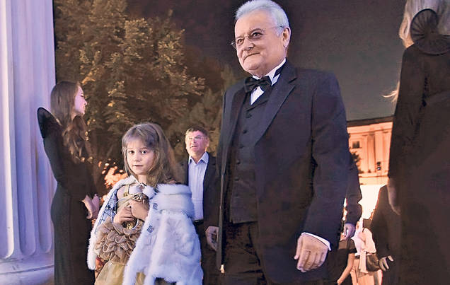 EXCLUSIV | Sub brazii lor e mare bogăţie