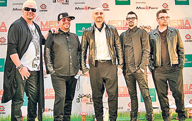 EXCLUSIV LIBERTATEA | Scârţarii din showbiz au fost demascaţi!