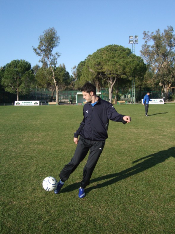 CLAUDIU FOTBALIST