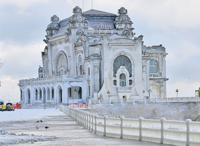 Jocurile de noroc bagă mâna adânc în buzunarele românilor | Spargem zilnic peste 1.000.000 € numai la «păcănele»!