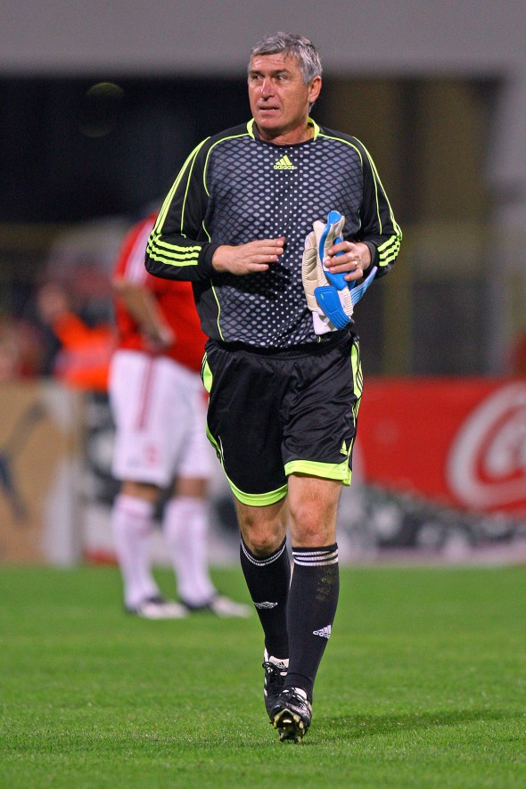 O fostă glorie de la Dinamo îi atacă pe şefii ”câinilor”: ”E DEZASTRU acolo!"