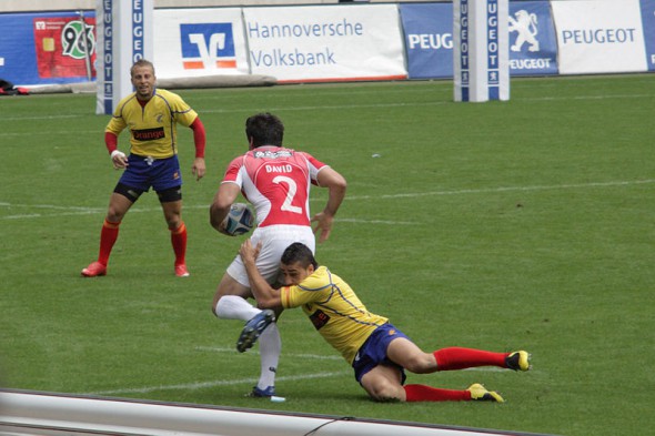 800px-European_Sevens_2008,_Portugal_vs_Romania,_David_Mateus_tackle