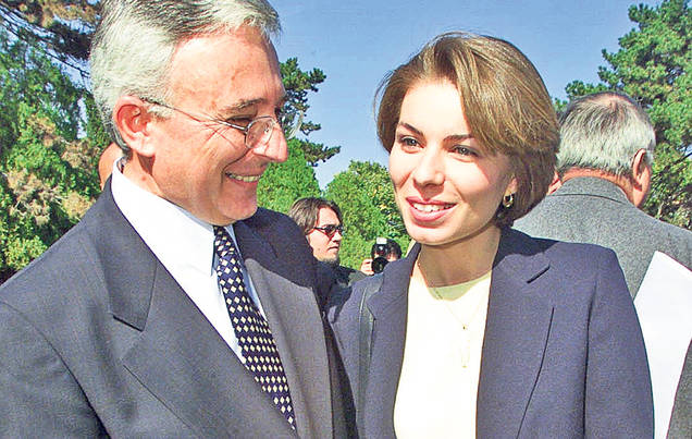 EXCLUSIV | Cruduţa l-a sedus iremediabil pe fiul guvernatorului Mugur Isărescu