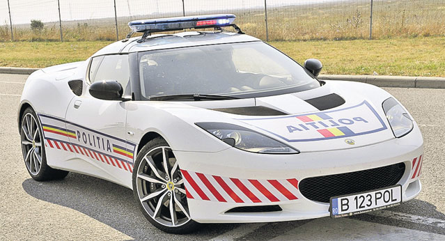 «Bolizi cu grade» | Putere, viteză și lux în garajele «Internelor»