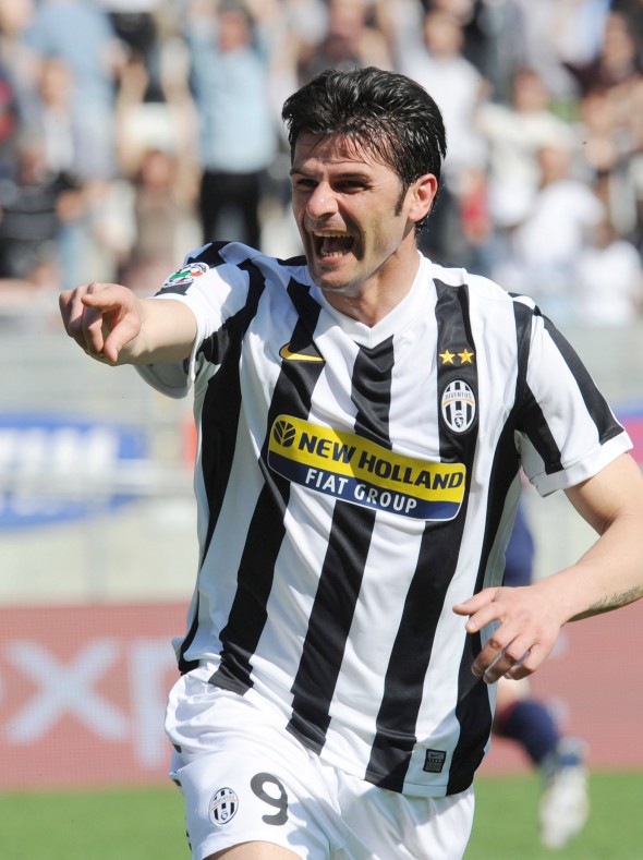 Vincenzo Iaquinta moves to Cesena from Juventus