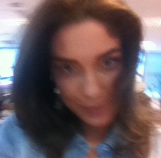 8 sfaturi și trucuri pentru un selfie perfect