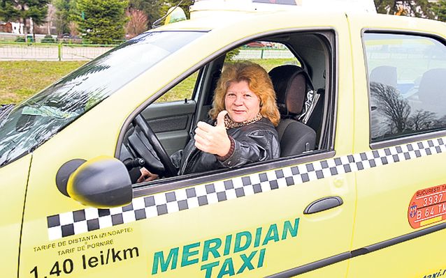 Sexul slab, puternic la volan | Taximetristele îşi fac loc prin Bucureşti