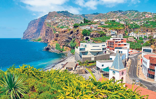 Madeira, vacanţă plină de culoare