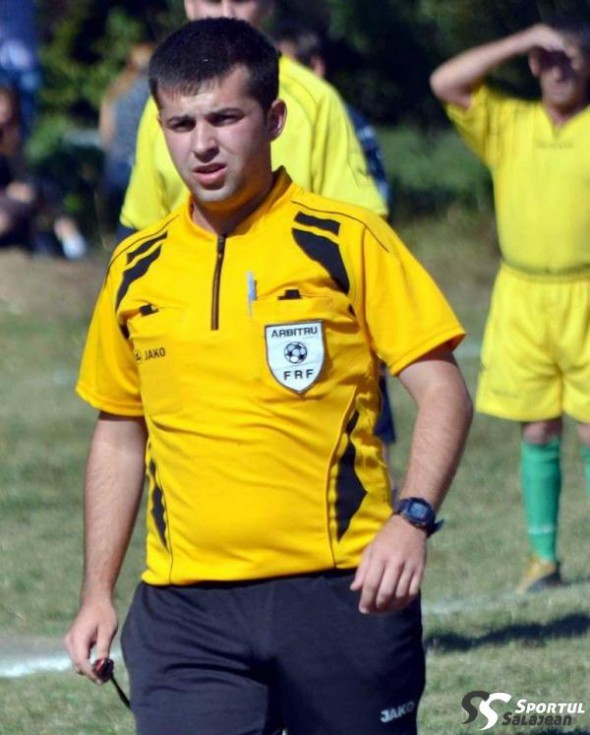 1429360607received_1407271139592540