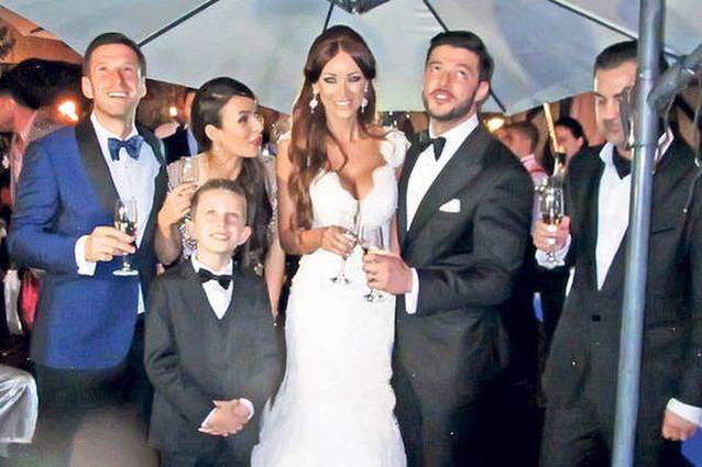 7 bărbați norocoși la care ”iepurașul” vine zilnic! 