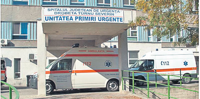 Voluntarii nu sunt primiţi în spitale. O asistentă din Iaşi a încercat 6 luni să muncească gratis. Până la urmă a emigrat