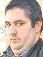 Covor din lalele roşii pentru bolnavii de Parkinson