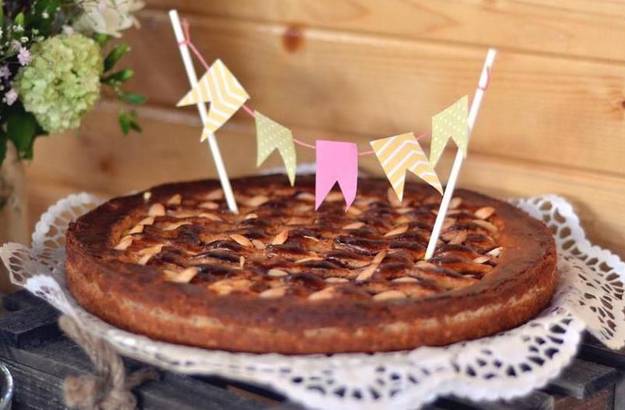 Cumpara cele mai gustoase torturi de Paste de pe Breslo.ro