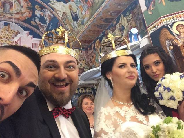 VELEA + ANTONIA = LOVE | 15 semne că au o relație prea frumoasă ca să fie adevărată