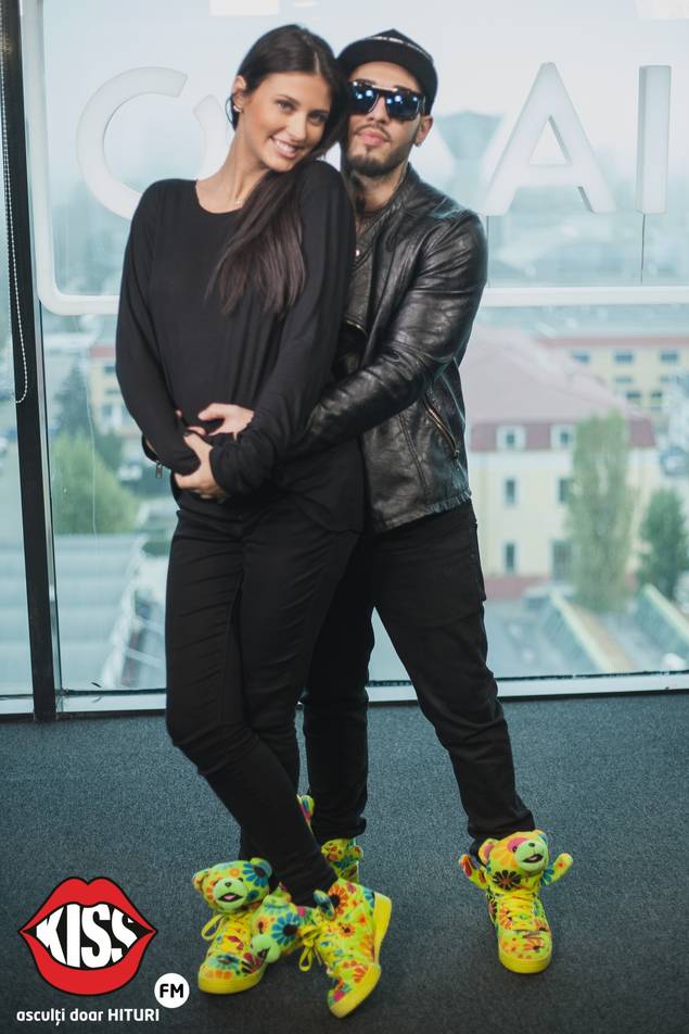 VELEA + ANTONIA = LOVE | 15 semne că au o relație prea frumoasă ca să fie adevărată