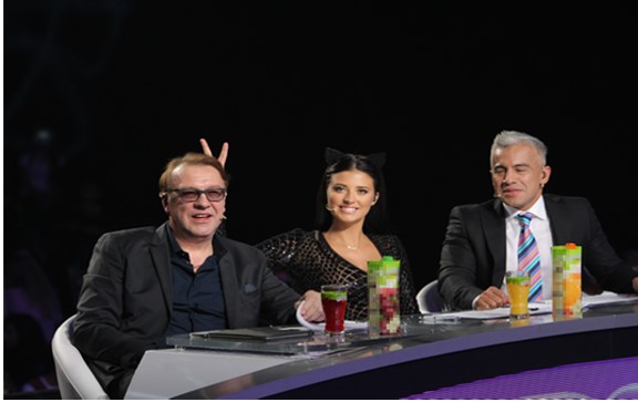 VELEA + ANTONIA = LOVE | 15 semne că au o relație prea frumoasă ca să fie adevărată