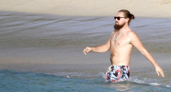 Lumbersexualul s-a demodat! Trăiască #DADBOD, noul gen de bărbat după care femeile sunt moarte!