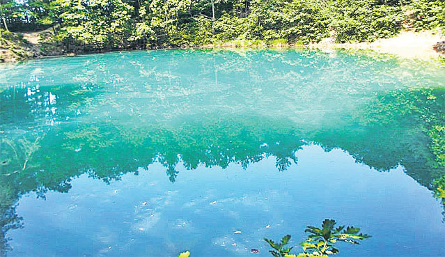 27 septembrie este Ziua mondială a turismului. Minunăţiile din România care nu au pereche în lume