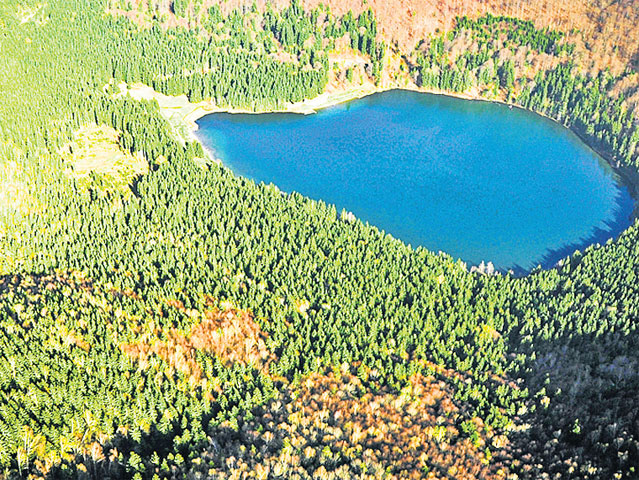 27 septembrie este Ziua mondială a turismului. Minunăţiile din România care nu au pereche în lume