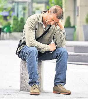 Zilnic, șapte români își pun capăt zilelor | Anul 2015 dă semne că ar putea bate recordul absolut al sinuciderilor în România