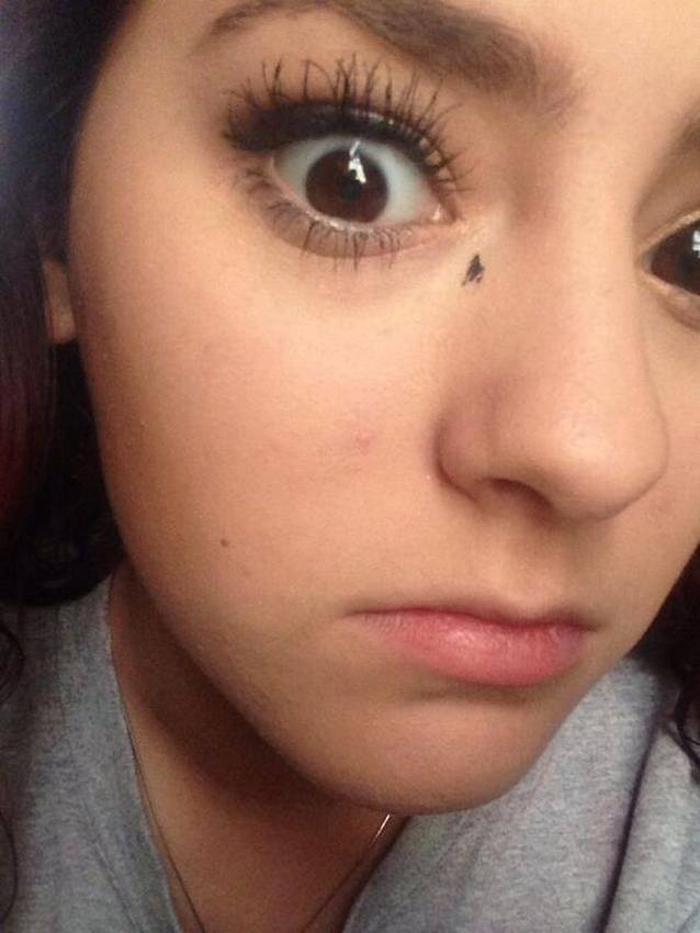 19 lucruri pe care le vei înțelege doar dacă ești dependentă de machiaj