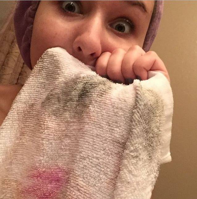 19 lucruri pe care le vei înțelege doar dacă ești dependentă de machiaj