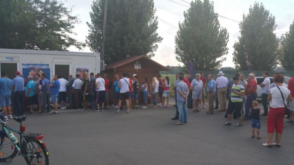 11760138_897620423642501_2853467947605351082_n