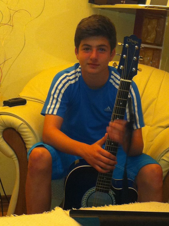 474871_394557870595162_1219309263_o