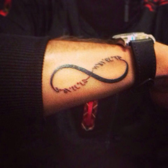 935173_520833224696322_1837166751_n