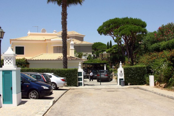 Crisitano+Ronaldo+Greeting+Press+Portugal+TmEMiDDroBPl