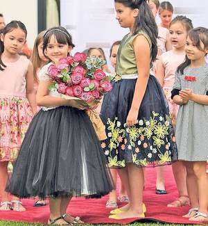 Fiica lui Adrian Cristea, vedetă pe podiumul de prezentare! Denisa Nechifor a urmărit show-ul cu ochii ÎN LACRIMI | FOTO