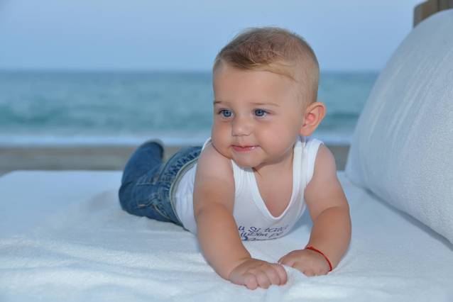 CÂT DE DULCE e fiul Elenei Băsescu! Cu cine seamănă Traian junior? | FOTO ÎN ARTICOL