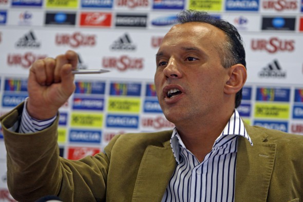 Florin Prunea are o echipă mică