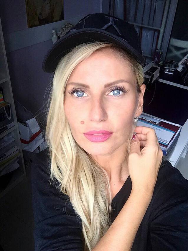 Andreea Bănică, FĂRĂ MACHIAJ! Îți place cum arată? | FOTO ÎN ARTICOL