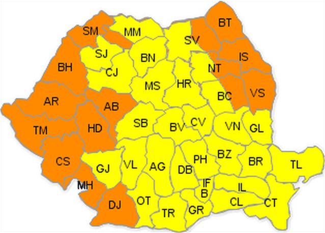 Codul Portocaliu de caniculă, prelungit în 11 judeţe! Restul ţării se află sub Cod Galben