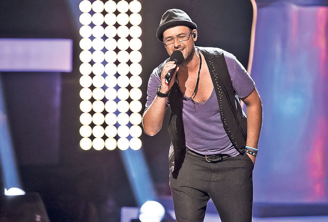 Încercare cu iz de disperare. Tot mai mulţi artişti cu state vechi îşi încearcă norocul la concursurile TV