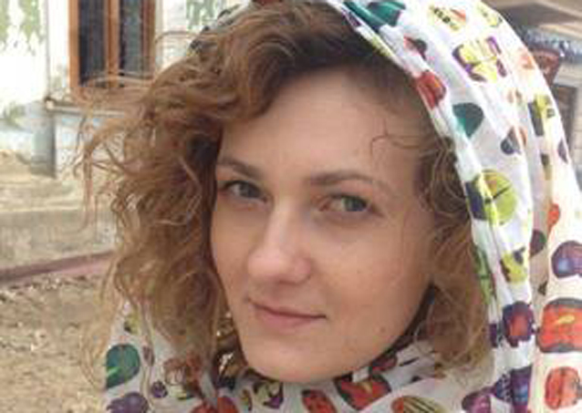 Îşi vor recupera vreodată banii? Andreea Ştefan, arsă în incendiul din Colectiv, a fost transferată în Germania, pe cheltuiala familiei