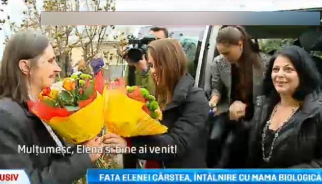 Fiica adoptată a Elenei Cârstea și-a întâlnit mama biologică. CE S-A ÎNTÂMPLAT când s-au văzut
