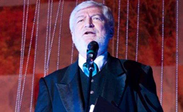 Dragostea de teatru a învins frica de moarte! Mircea Albulescu s-a întors în piesa care era să-l coste viața