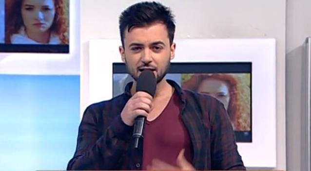 Îți mai aduci aminte de băiețelul simpatic dintr-o celebră reclamă la brânză topită! Rămâi fără cuvinte dacă vezi cum arată acum