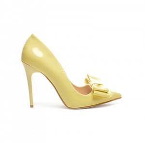 BLACK FRIDAY 2015. 7 perechi superbe de pantofi cu toc până în 100 de lei