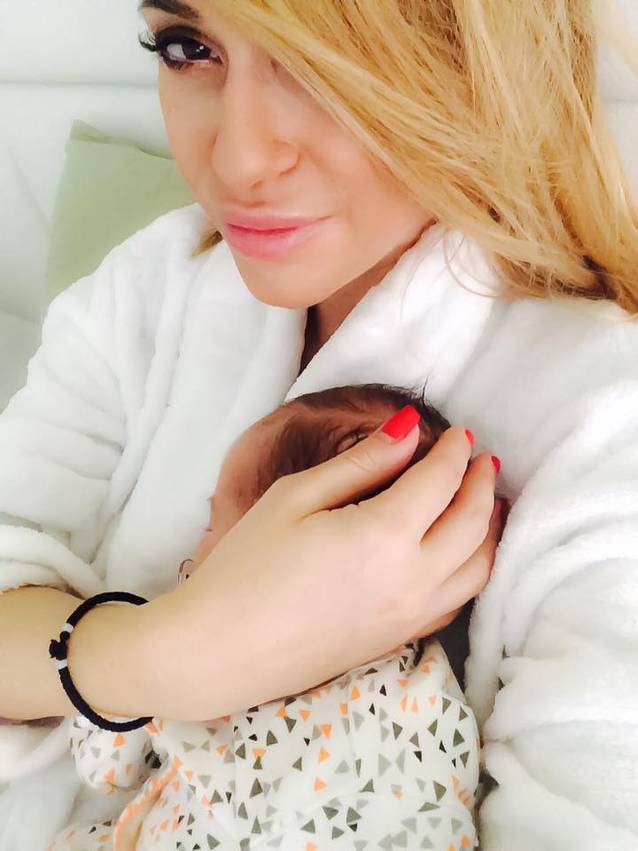 Anda Adam, la TV, la două săptămâni de la cezariană. Ce s-a întâmplat când a ajuns acasă, la fetița ei | FOTO & VIDEO