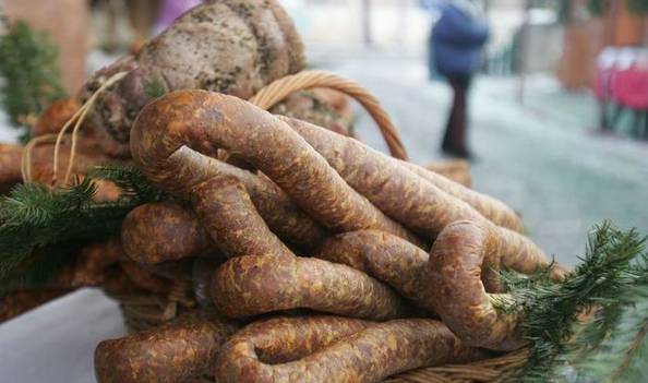 Ce spun medicii: cum și cât ar trebui să mâncăm la masa de Crăciun