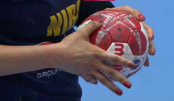 maini de handalistă