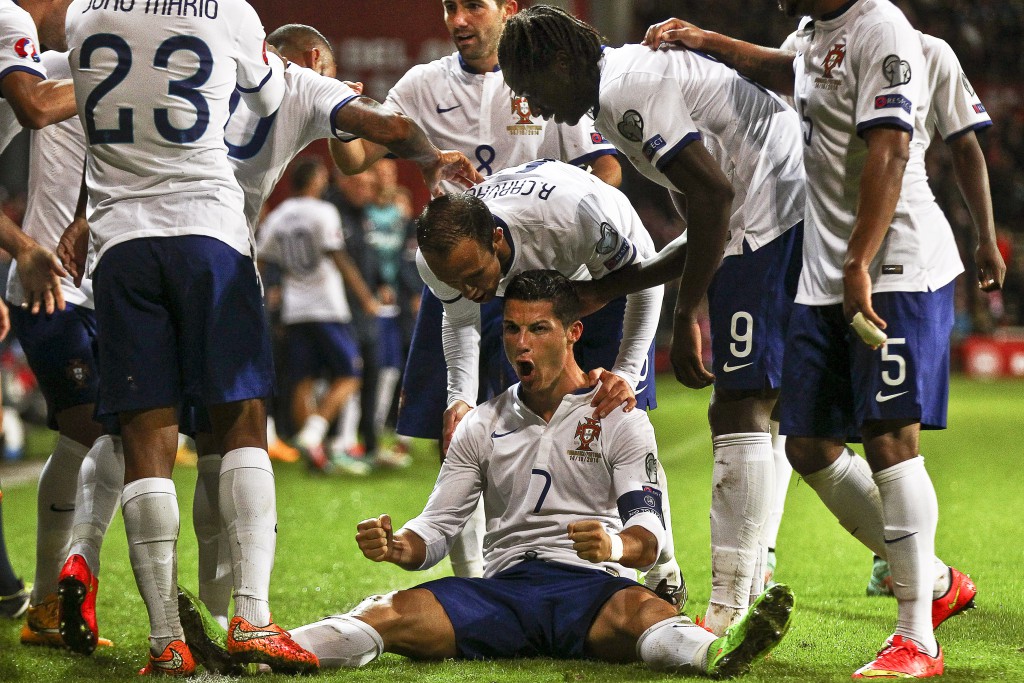 Cele zece fixuri ale lui Cristiano Ronaldo, pe teren și în afara lui | FOTO & VIDEO